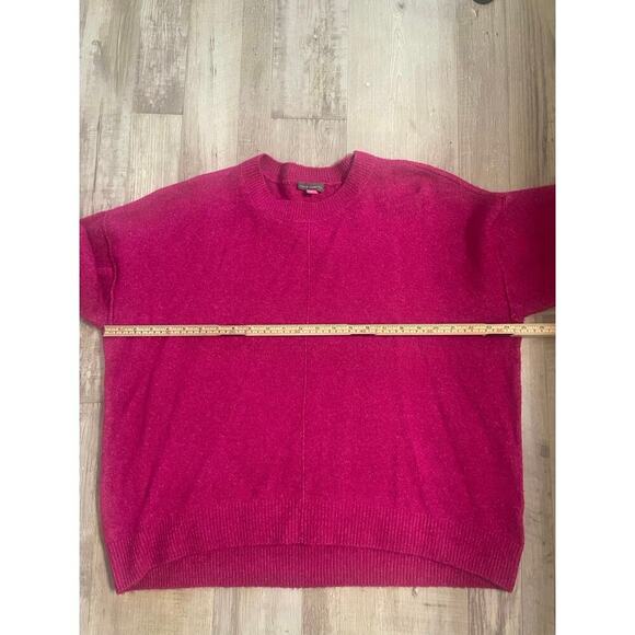 VINCE CAMUTO Center Seam Crewneck Sweater size Large - Picture 6 of 12